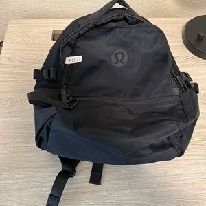 Black lululemon backpack